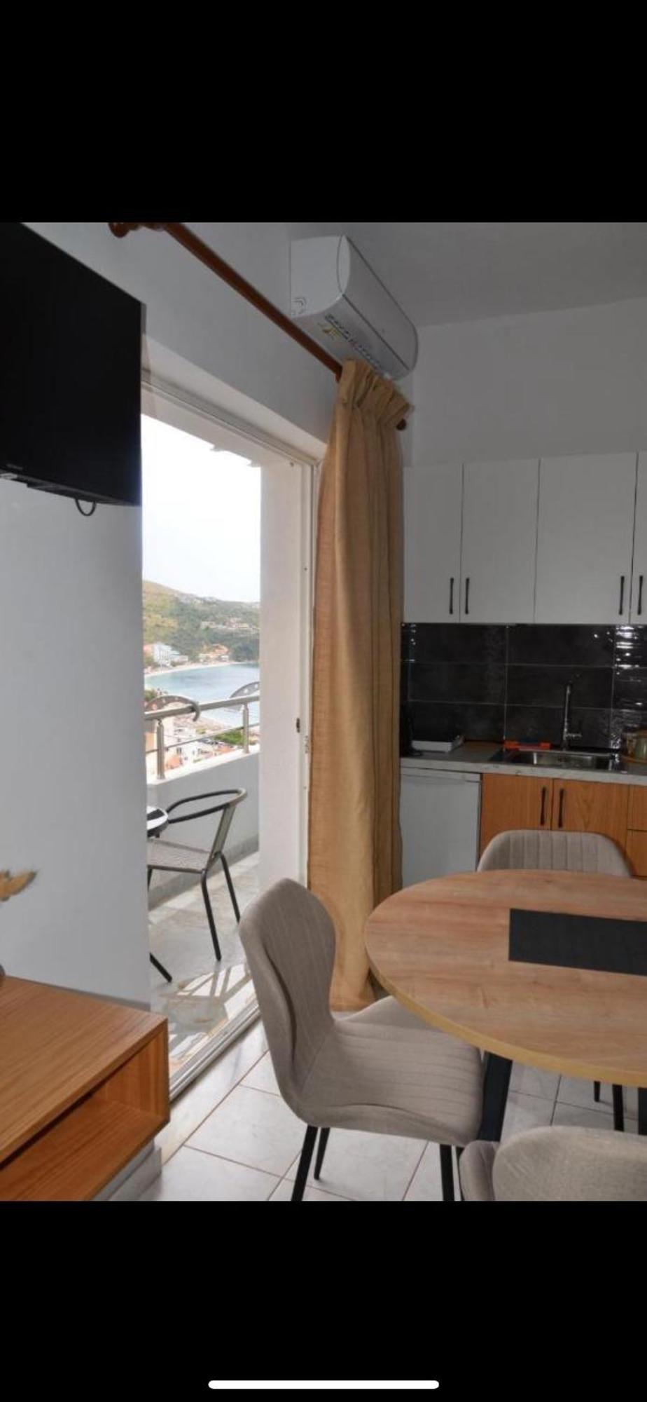 Harmonia 2 Guest house *