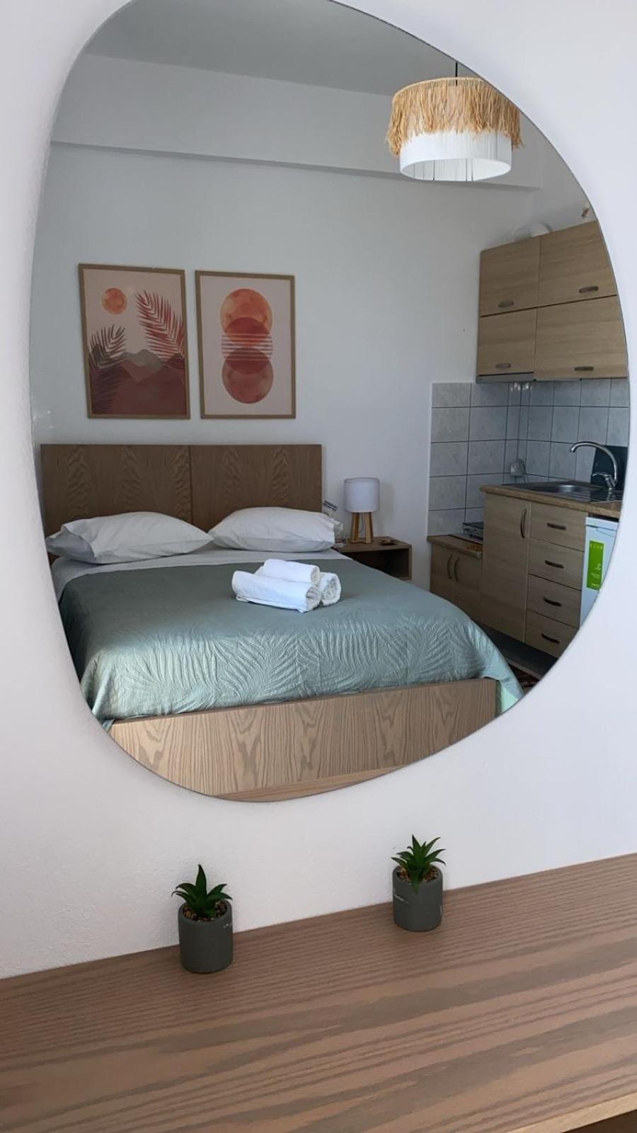 Harmonia 2 Guest house Himare